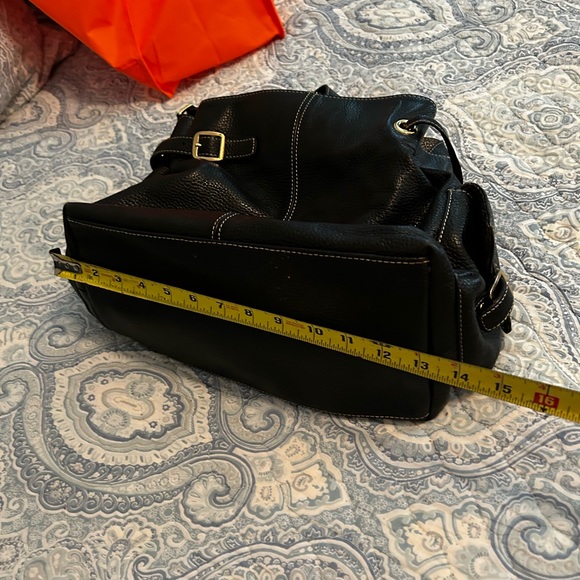 Maxx New York Black Leather Shoulder Bag - Picture 4 of 8